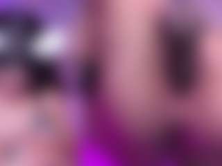 Live cam show with AriHale - Tittyfuck on CamClone