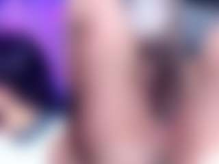 Live cam show with AriHale - Tittyfuck on Camsoda