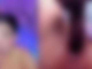 Live cam show with AriHale - Average on friskycurves.com