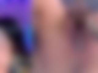 AriHale's Live Sex Cam Show