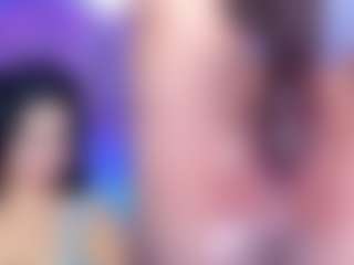 Live cam show with AriHale - Natural on Camsoda