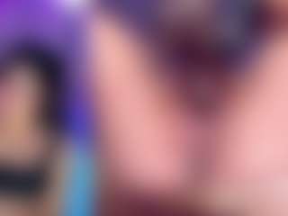 AriHale's Live Sex Cam Show