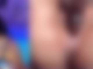 AriHale's Live Sex Cam Show