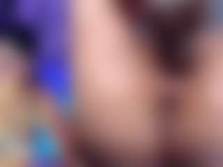 AriHale's Live Sex Cam Show