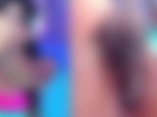 Live cam show with AriHale - Tittyfuck on Camsoda