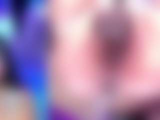 Live cam show with AriHale - Fuck Machine on Cam Slut