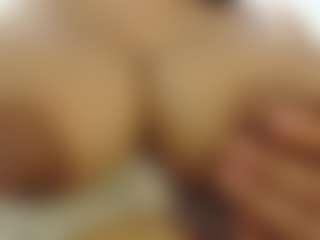 Catalina's Live Sex Cam Show