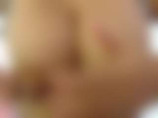 Catalina's Live Sex Cam Show