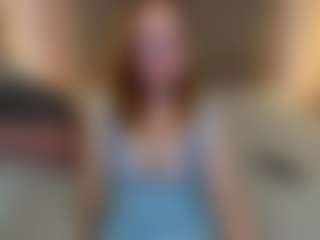 Dixon MILF webcam performer live streaming