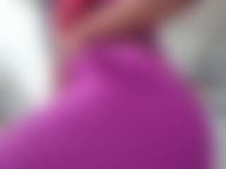 Live cam show with georgina253 - Big Tits on Milf Play