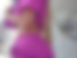 Live cam show with georgina253 - Spank on boobsie.com