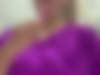 Live cam show with georgina253 - Lovense on Camsoda