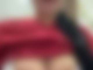 Live cam show with georgina253 - Public Lovense on hornycams.live