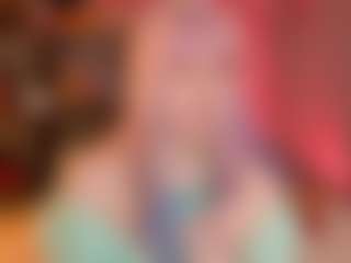 Live cam show with Candy - Fuck on AdultVida.com