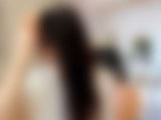 Live cam show with Lea - Butt Plug on StripNow