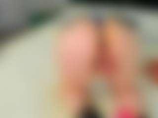 Lea's Live Sex Cam Show