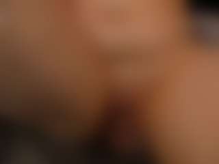 Lea's Live Sex Cam Show