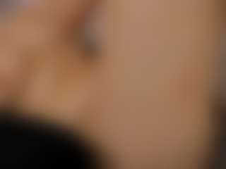 Lea's Live Sex Cam Show