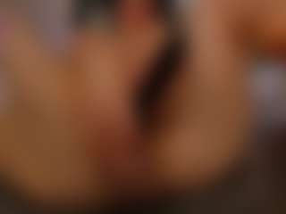 Live cam show with Lea - Brown Hair MILF on Camiplay Live
