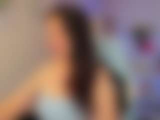 Live cam show with Lea - Green Eyes on TeamSkeetLive