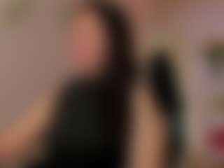 Live cam show with Lea - Green Eyes on xxxlivecams.org