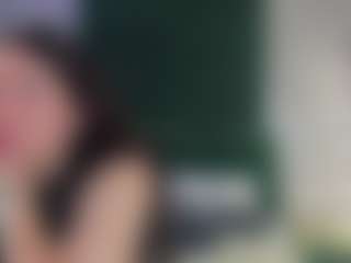 Live cam show with Lea - Lush on SinfulBabes