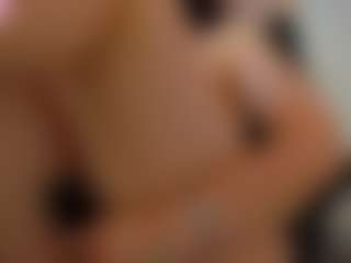 Lea's Live Sex Cam Show