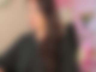 Live cam show with Lea - Middle Aged on SpunkLive