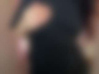 Live cam show with Lea - Smoking on Camsoda