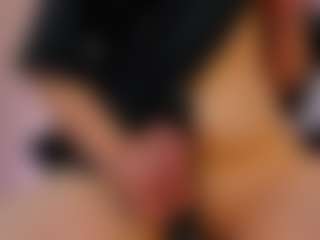 Live cam show with Lea - Green Eyes on Free Soda