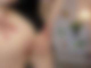 Lea's Live Sex Cam Show