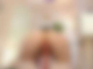 Live cam show with Lea - Mature on Camsoda