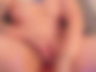 Lea's Live Sex Cam Show