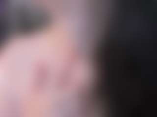 Live cam show with Lea - Mature on TeamSkeetLive