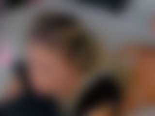 Live cam show with Sidny - Strip on MyBangCams