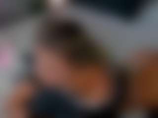 Live cam show with Sidny - Ass Clapping on SxyPornLive