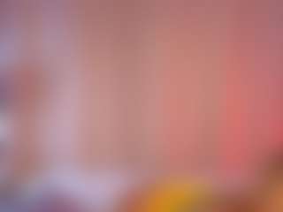Live cam show with Tinamilger - Blue Eyes on StripNow