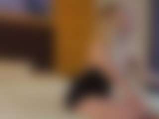 Live cam show with Tinamilger - Blue Eyes on Cam Slut