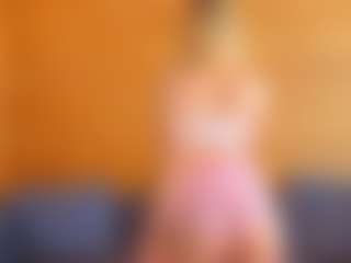 Live cam show with Tinamilger - Blue Eyes on alttransgirls