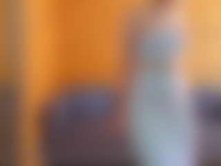 Live cam show with Tinamilger - Blue Eyes on luckytryst.com