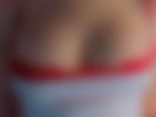 Live cam show with Tinamilger - Blonde Hair on live.xheat.ai