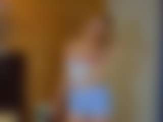 Live cam show with Tinamilger - Blue Eyes on live.xheat.ai