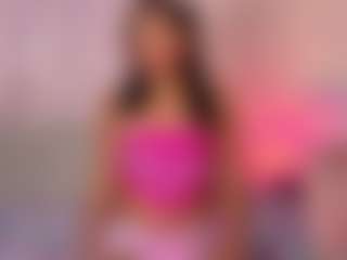 Live cam show with VaneSSA2212 - Petite on Camsoda