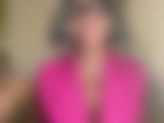Live cam show with Monica Naughty - Tease MILF on xxxlivecams.org