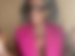 Live cam show with Monica Naughty - Hairy Armpits on xxxlivecams.org
