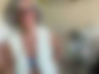 Live cam show with Monica Naughty - Strip Toys on slutload