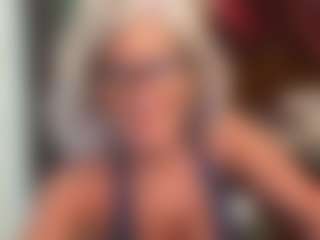 Live cam show with Monica Naughty - Tease Curvy on crypto-cams