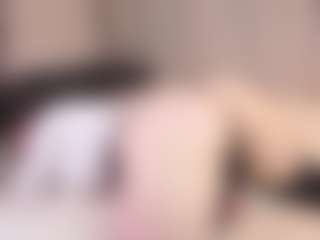Live cam show with DovieJackman - Pegging on Camsoda