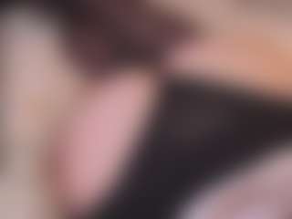 Live cam show with DovieJackman - Blue Eyes on Camsoda