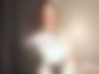 DovieJackman's Live Sex Cam Show